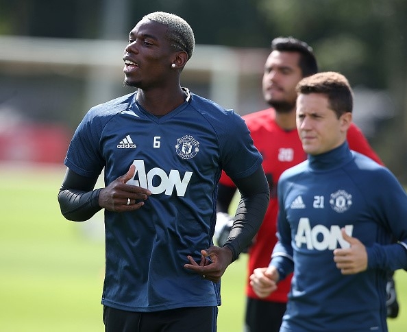 Pogba rang ro trong buoi tap dau tien o MU hinh anh 4