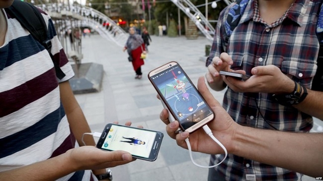 Lầu Năm Góc yêu cầu nhân viên không tải Pokémon GO về chơi - Ảnh 2.