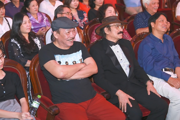 siu-black-tho-lo-tinh-yeu-danh-cho-nguyen-cuong-va-tran-tien-3