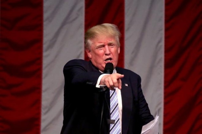 donald trump noi gian khi bi noi da kiet suc hinh anh 1