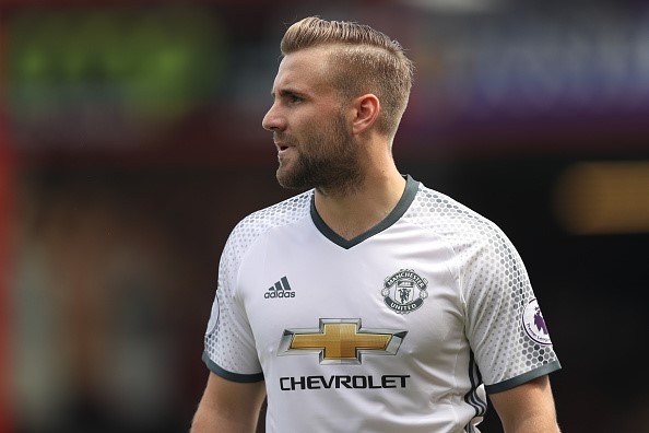 Ibrahimovic dan dau doi hinh hay nhat vong 1 giai Ngoai hang hinh anh 6
