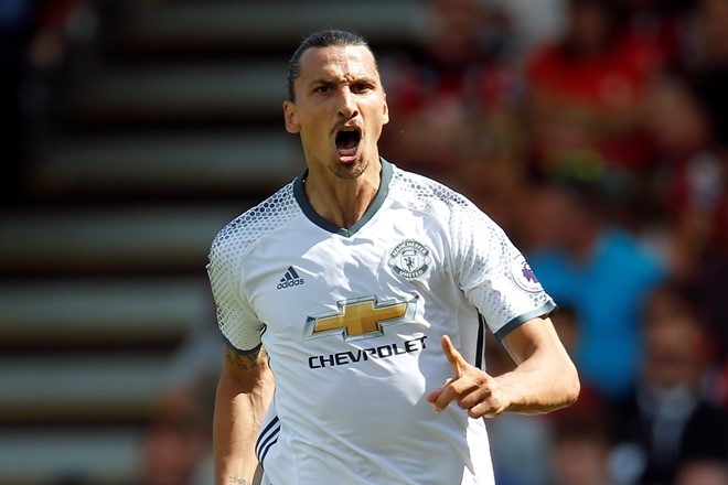 Ibrahimovic dan dau doi hinh hay nhat vong 1 giai Ngoai hang hinh anh 11