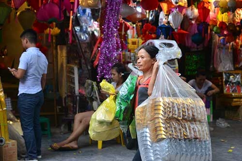cho “am phu” nong hung huc truoc ngay ram thang 7 hinh anh 2