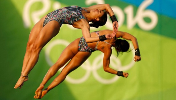 nu-vdv-olympic-bi-to-me-trai-nen-thi-dau-do-te