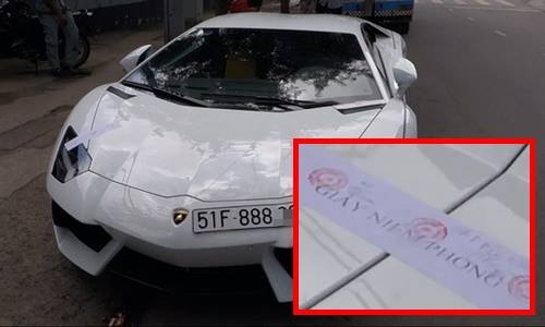 sieu-xe-lamborghini-26-ty-bi-niem-phong-tren-duong-cam-do-3