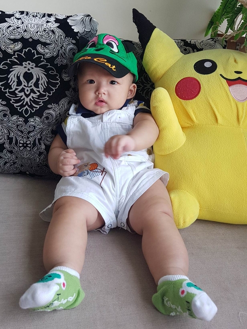 con-trai-phi-thanh-van-bu-bam-dang-yeu-4