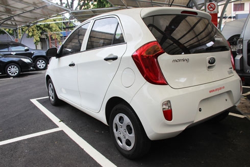 kia-morning-van-2013-nhap-luot-gia-305-trieu-6