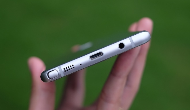 Mở hộp Galaxy Note 7 sắp bán ở Việt Nam