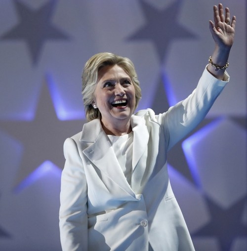 bê bối rò rỉ email, email của Hillary Clinton, Đại hội Toàn quốc Đảng Dân chủ, ám sát, sát hại, thuyết âm mưu, Hội Liên hiệp Thanh niên Trung Quốc, mạng xã hội Weibo
