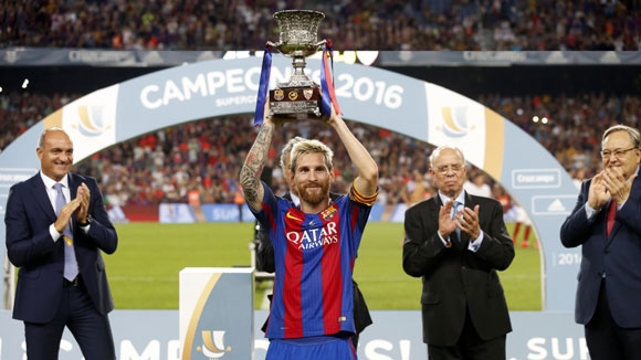 Messi giành chiếc cúp thứ 26 trong sự nghiệp cùng Barca