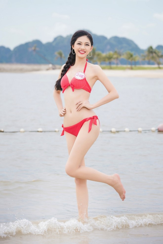 Thi sinh Hoa hau VN dien bikini khoe duong cong goi cam hinh anh 5