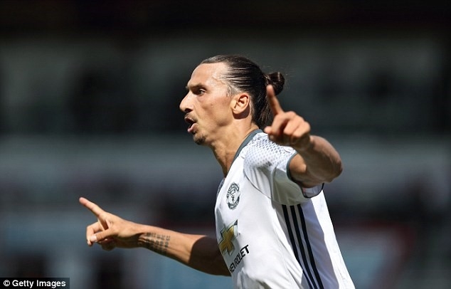 HLV Mourinho tiet lo tuong lai cua Ibrahimovic hinh anh 1