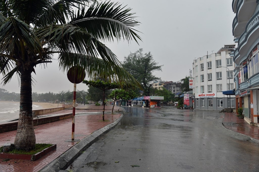 Nguoi dan Nam Dinh, Hai Phong chuan bi ung pho bao so 3 hinh anh 17