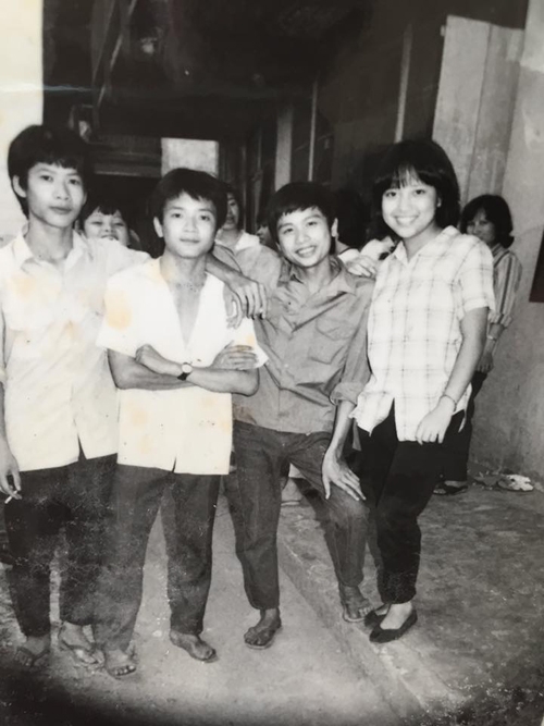 ban-be-tiet-lo-hinh-anh-20-nam-truoc-cua-mc-thao-van-5