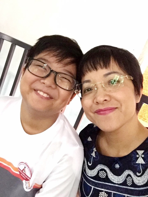 ban-be-tiet-lo-hinh-anh-20-nam-truoc-cua-mc-thao-van-10