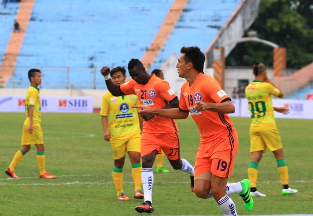 Hải Phòng, nhận lệnh vô địch, V.League 2016, HLV Trương Việt Hoàng