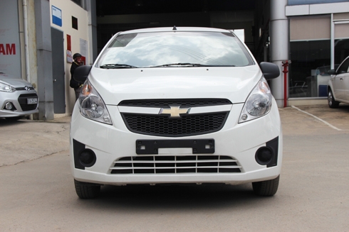 oto-van-gia-200-trieu-trao-luu-moi-o-viet-nam-1