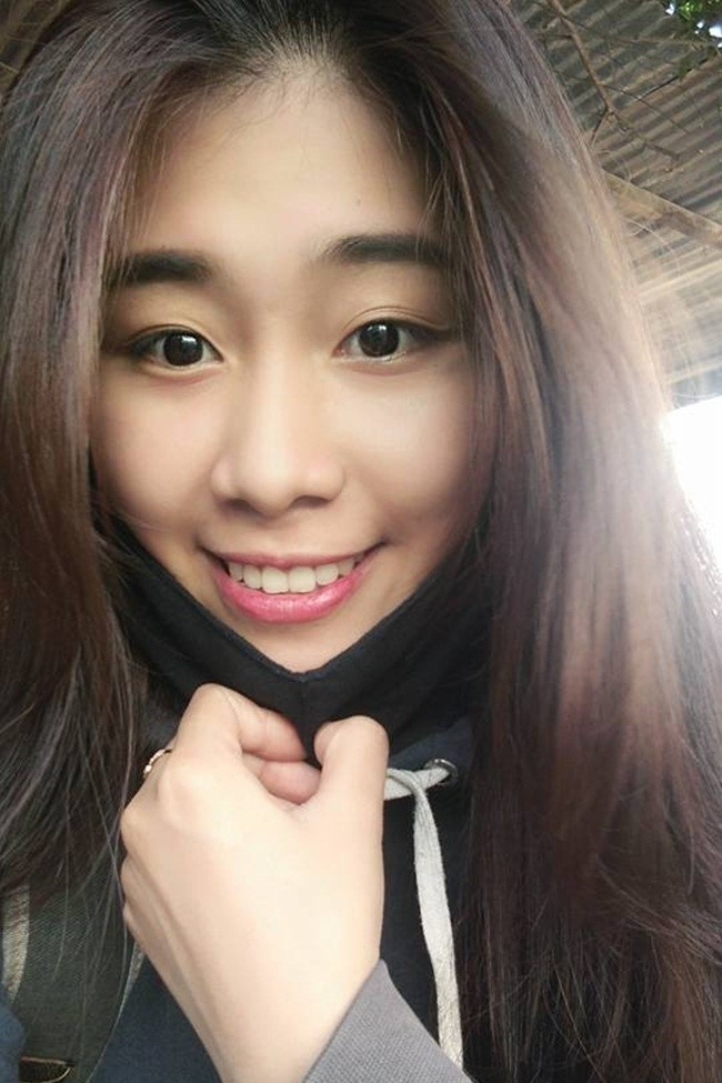 Ung vien sang gia Hoa hau Viet Nam xinh xan o doi thuong hinh anh 7
