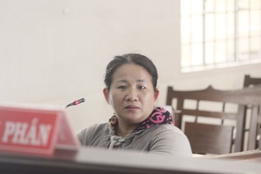  Bị cáo Trương Thị Thúy Ái tại tòa 
