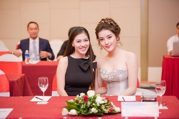 Chung ket Hoa hau VN khong con ve 25 trieu dong hinh anh 2