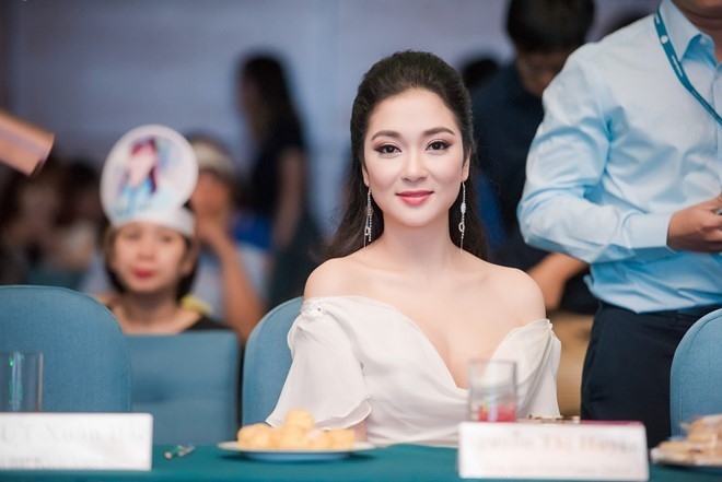 Chung ket Hoa hau VN khong con ve 25 trieu dong hinh anh 4