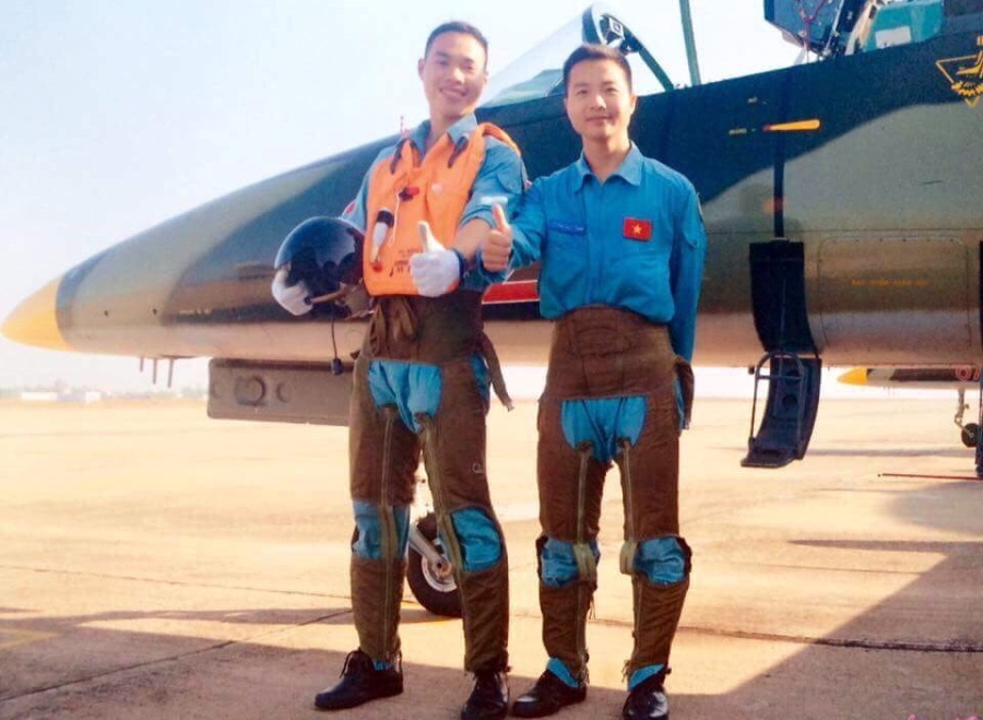 Rơi máy bay quân sự tại Phú Yên, 2 người chết 