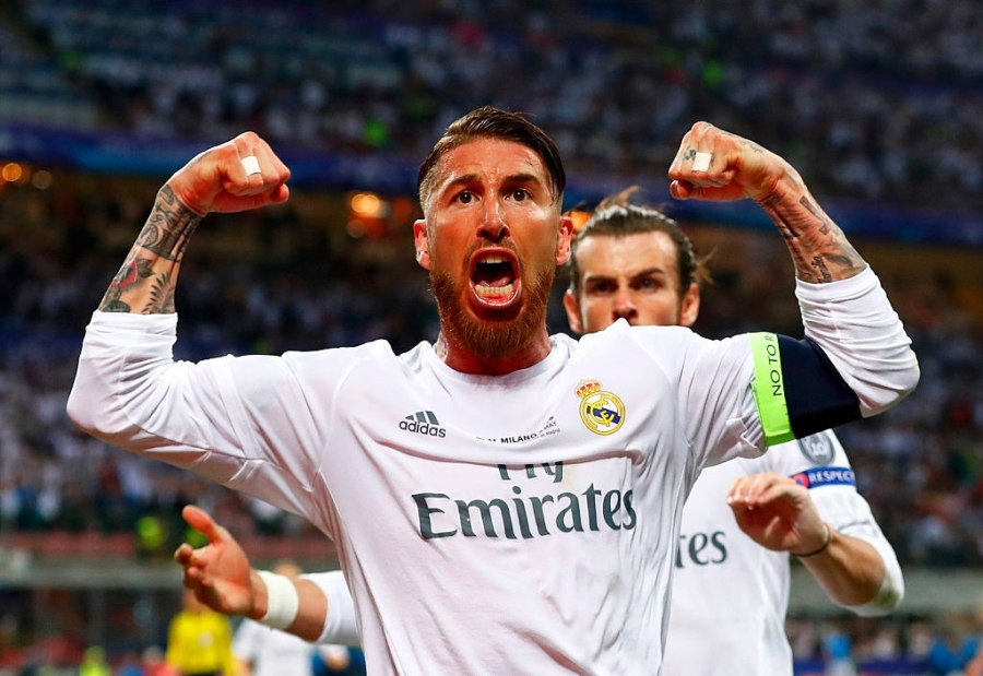 Ronaldo, Messi va Neymar sat canh o doi hinh hay nhat 2016 hinh anh 4