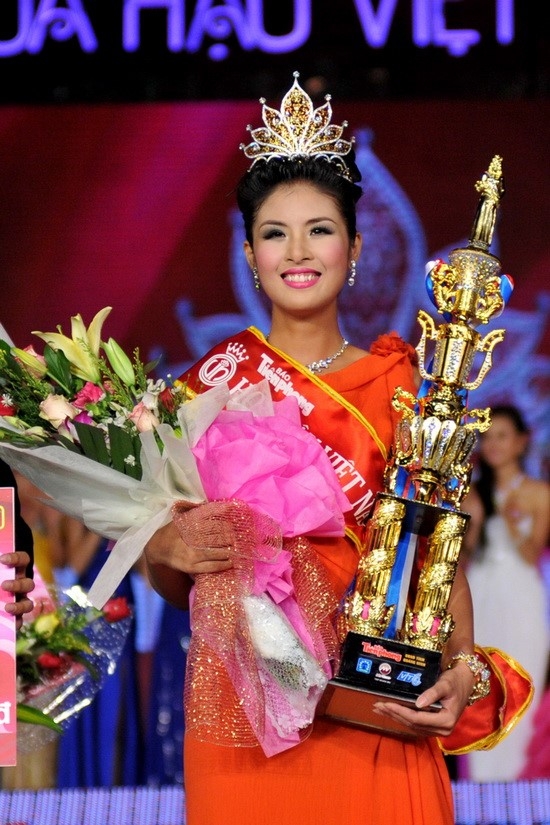 Bi quyet vang de dang quang Hoa hau Viet Nam hinh anh 2