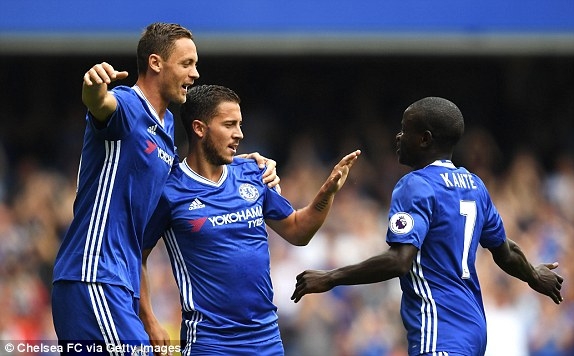  Hazard đã có bàn thắng tuyệt vời trong trận đấu này 