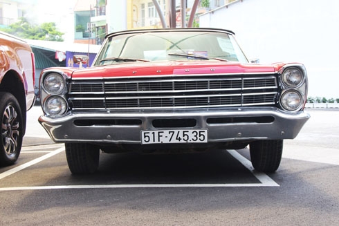 hang-hiem-ford-galaxie-500xl-1963-rao-ban-tai-sai-gon-3