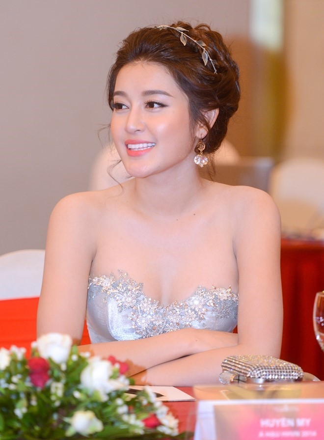Huyen My chanh long khi sap thanh cuu a hau hinh anh 3