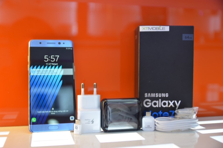 Mo hop Galaxy Note 7 mau xanh gia 21,9 trieu tai VN hinh anh 3