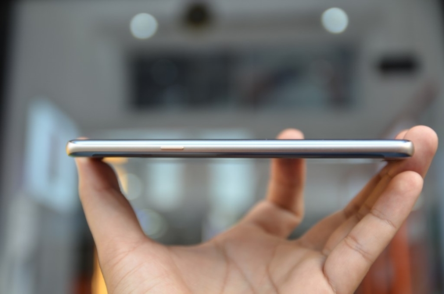Mo hop Galaxy Note 7 mau xanh gia 21,9 trieu tai VN hinh anh 6