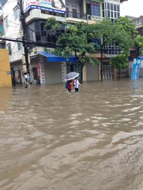 mưa lớn, ngập lụt, phố thành sông, tin thời tiết, dự báo thời tiết, vĩnh yên, vĩnh phúc, hải dương