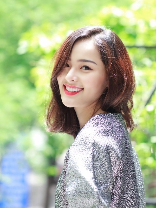 Ha Vi cover ‘Anh cu di di’ sau nghi an chia tay Cuong Do La hinh anh 1