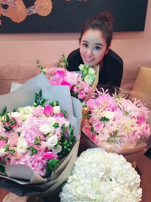 ba-bau-lam-tam-nhu-doi-mua-tren-phim-truong-4