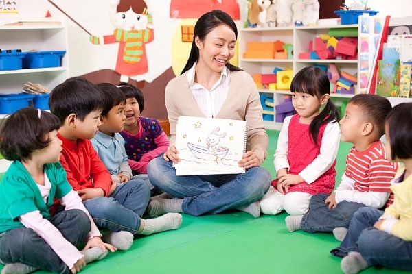 sap khai giang, me dung quen chuan bi nhung dieu nay khi cho tre den truong - 1