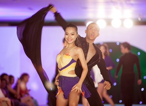 Chí Anh, Chí Anh Khánh Thi, Khánh Thi, nhã khanh, khánh linh