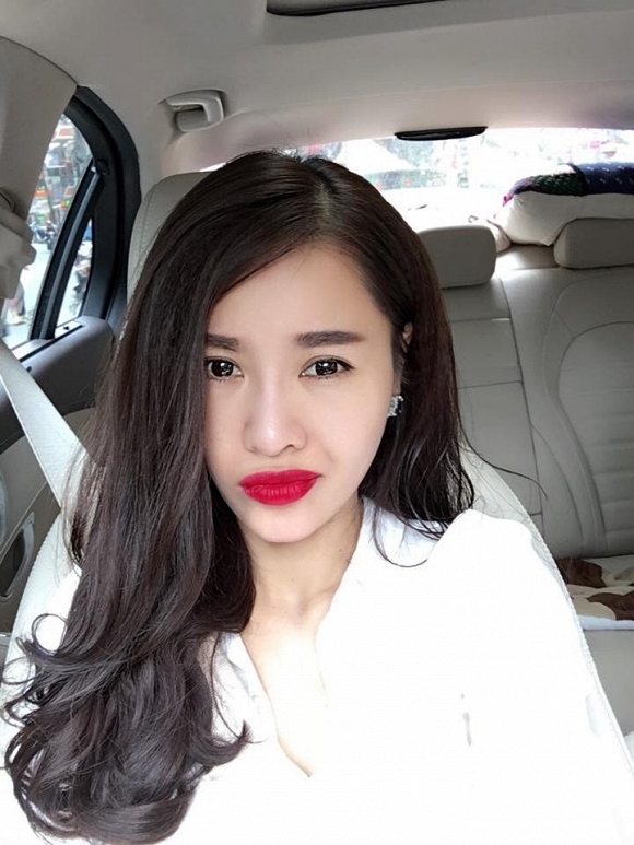 Quế Vân chê Hạ Vi hát dở  1