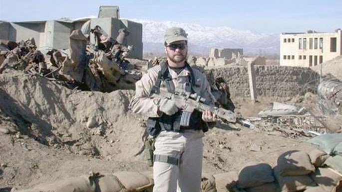 Lính Mỹ bị thương, tay không hạ 2 lính al-Qaeda trước khi chết - ảnh 6