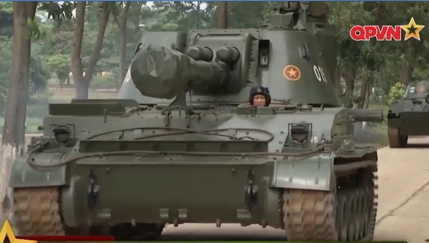 Soi phao tu hanh TQ sao chep loai SU-152 cua Viet Nam-Hinh-2