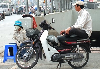 xe ôm, góc khuất nghề, cuốc xe định mệnh, bến xe,