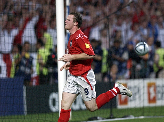 chum anh: rooney va nhung cot moc thang tram cung dt anh hinh 3