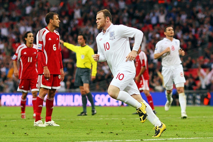 chum anh: rooney va nhung cot moc thang tram cung dt anh hinh 8