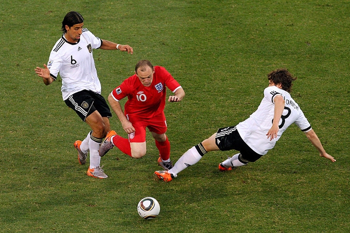 chum anh: rooney va nhung cot moc thang tram cung dt anh hinh 9