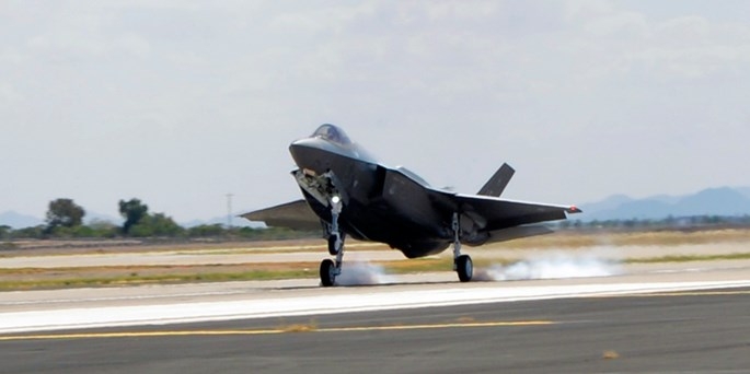 Không lực Mỹ nhận chiếc F-35A thứ 100 - ảnh 2