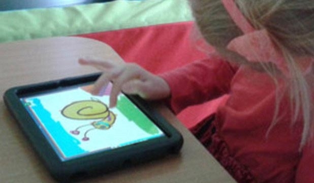 game, trò chơi, bệnh tự kỷ, trẻ tự kỷ, iPad