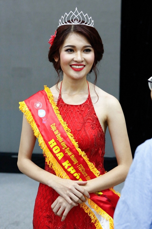 Huỳnh Thị Thùy Dung - Á hậu không chơi Facebook