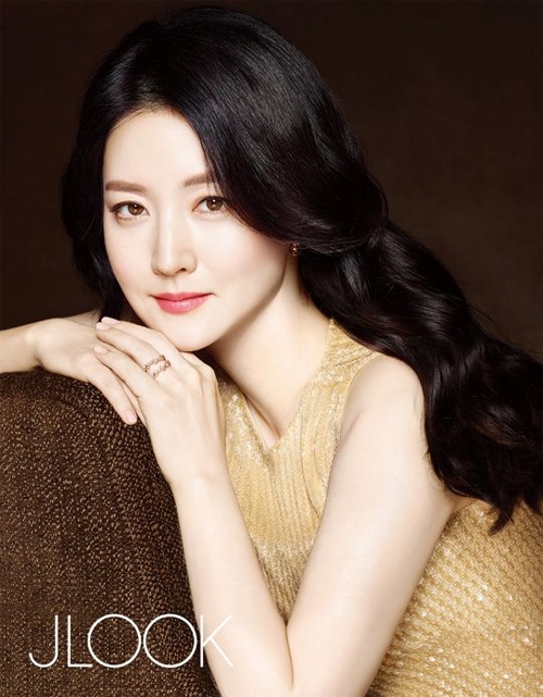 vo-chong-lee-young-ae-dua-hai-nhoc-ti-di-mua-sam-6
