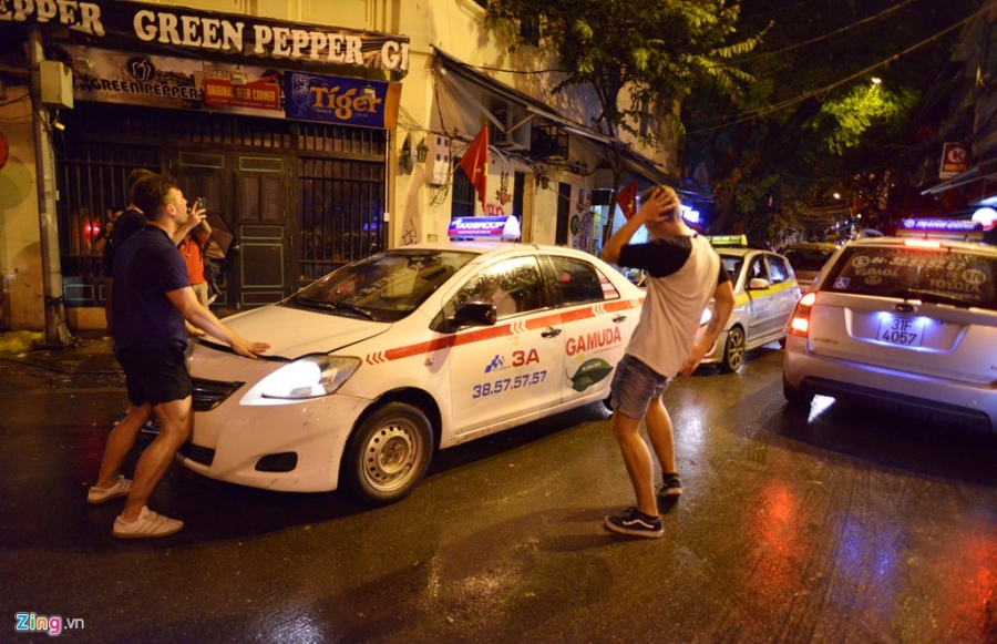 Ha Noi dem dau duoc 'quay' den 2h sang hinh anh 2